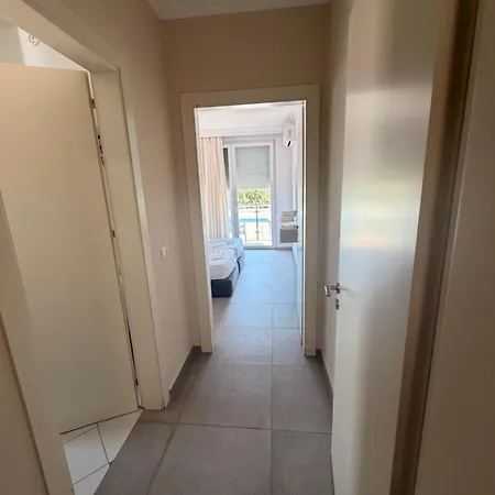 Apartment Sea Pearl Holidays Shengjin