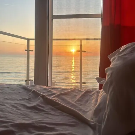 Apartment Sea Pearl Holidays Shengjin