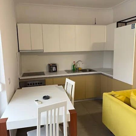 Sea Pearl Holidays Shengjin Apartment *